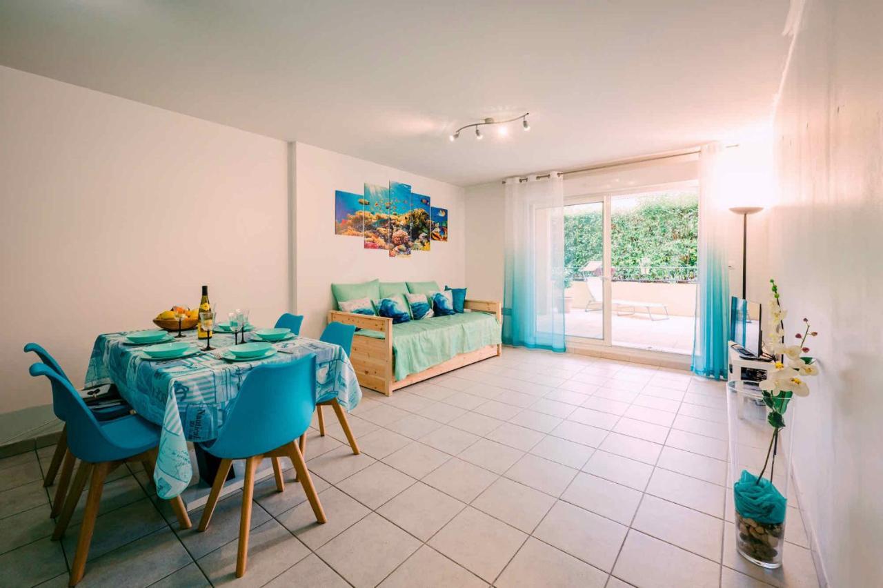 Turquoise Apartment